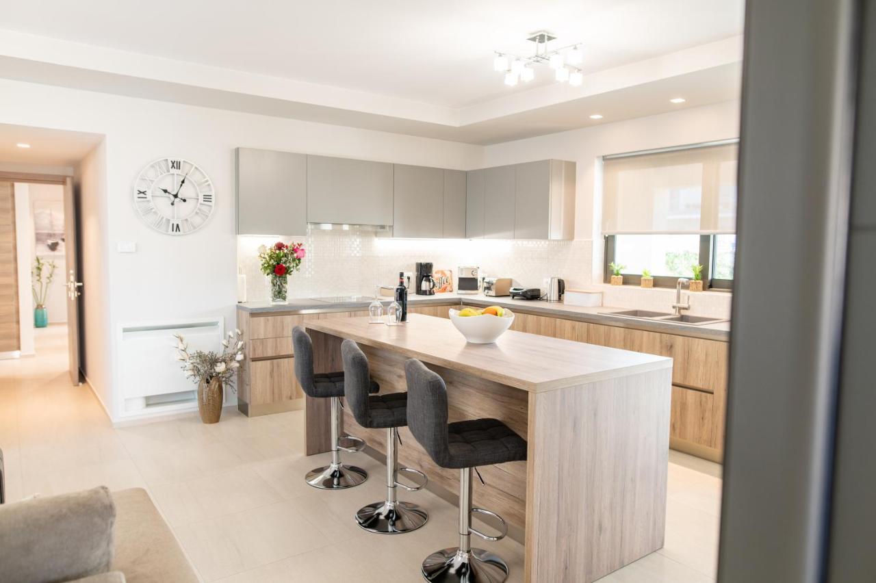 Lilium Apartment คอสทาวน์ ภายนอก รูปภาพ