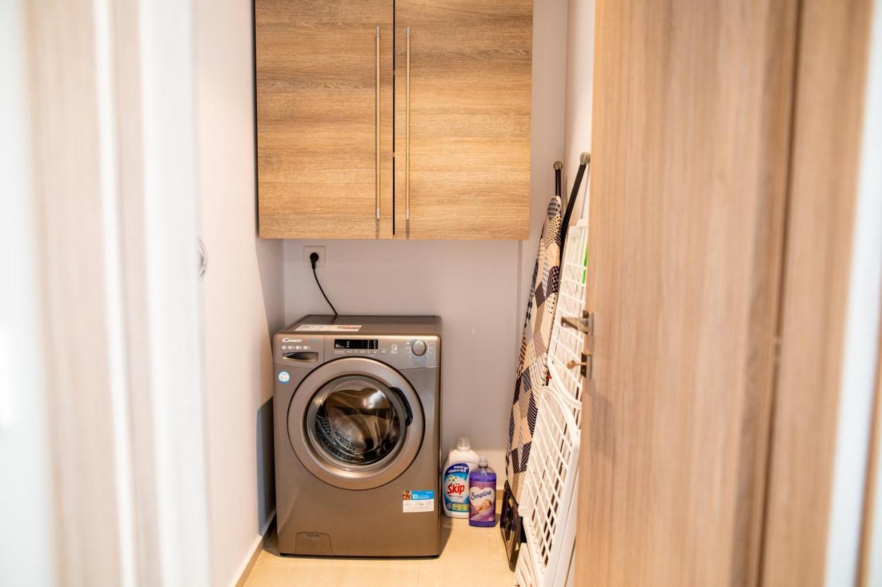 Lilium Apartment คอสทาวน์ ภายนอก รูปภาพ